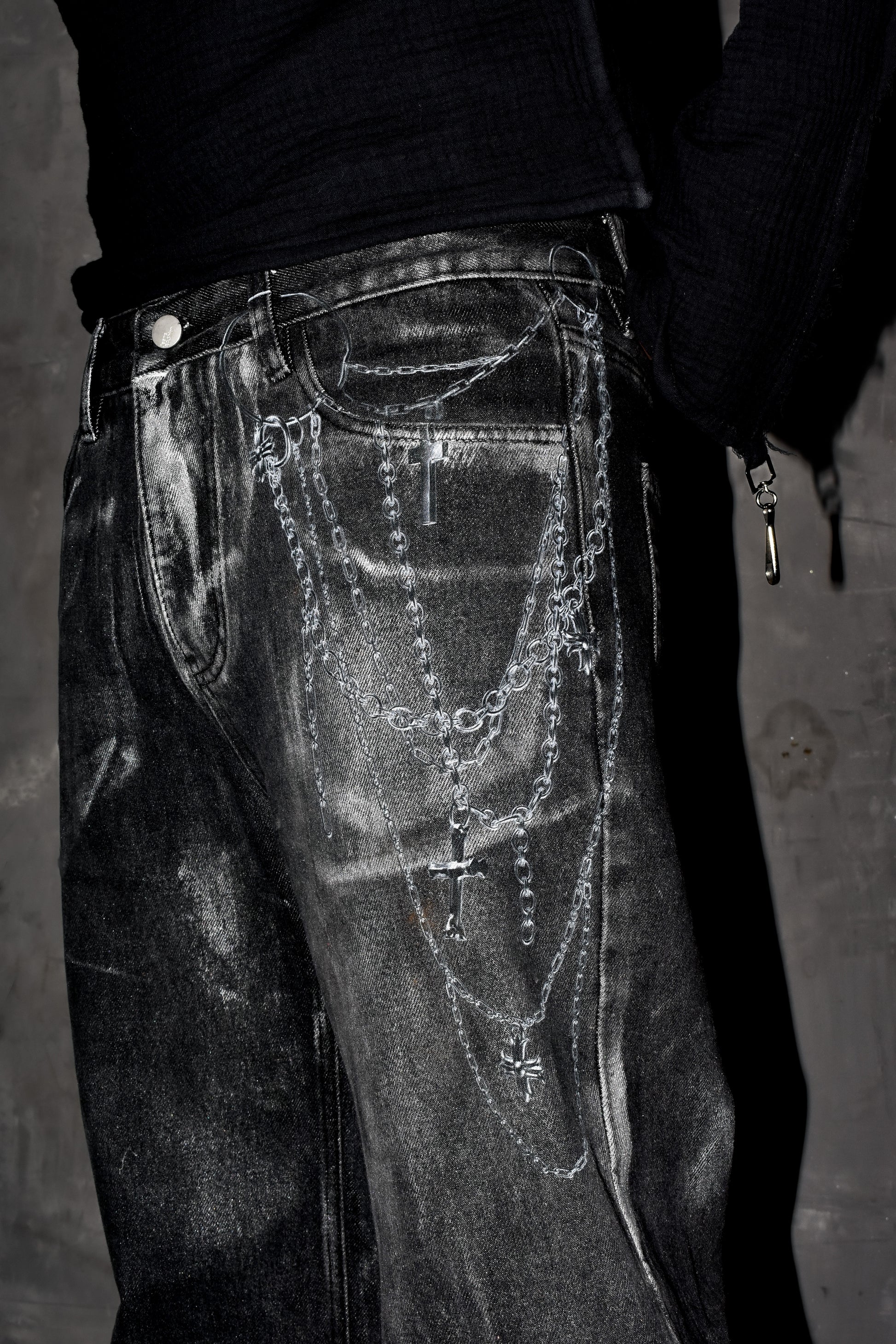 CHAINSAW METALLIC DENIM
