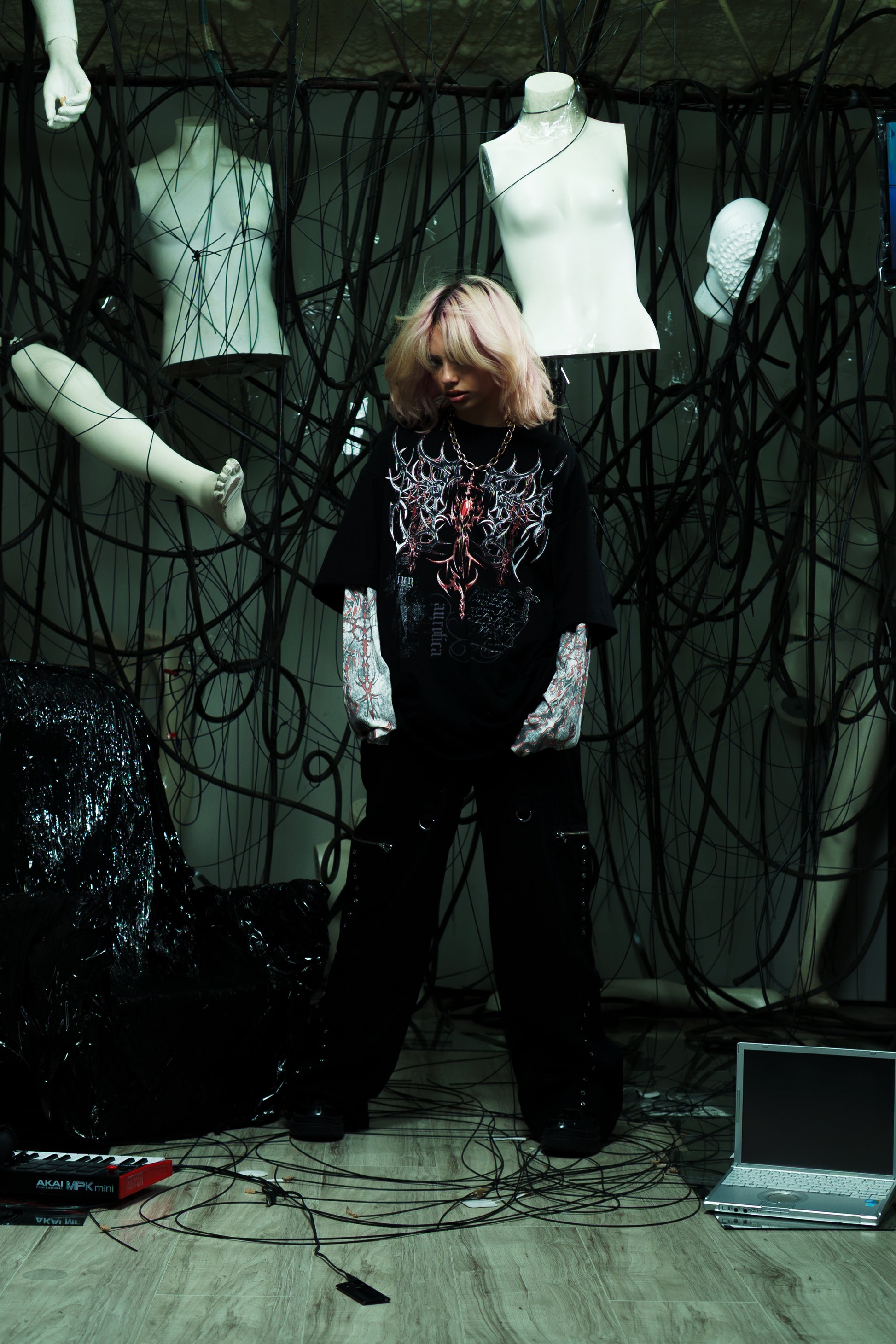 SIGIL LONG-SLEEVE