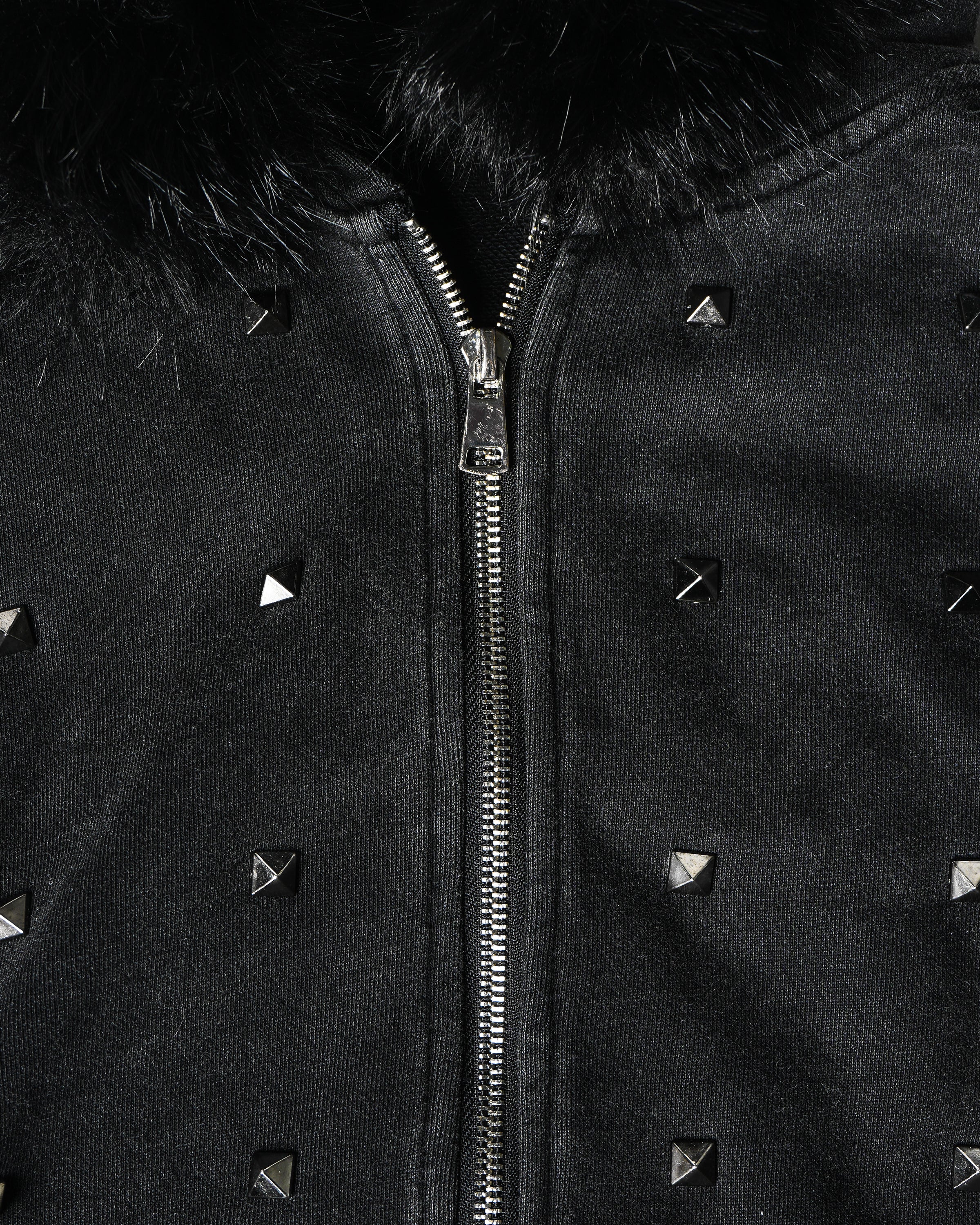 STUD FUR ZIP-UP