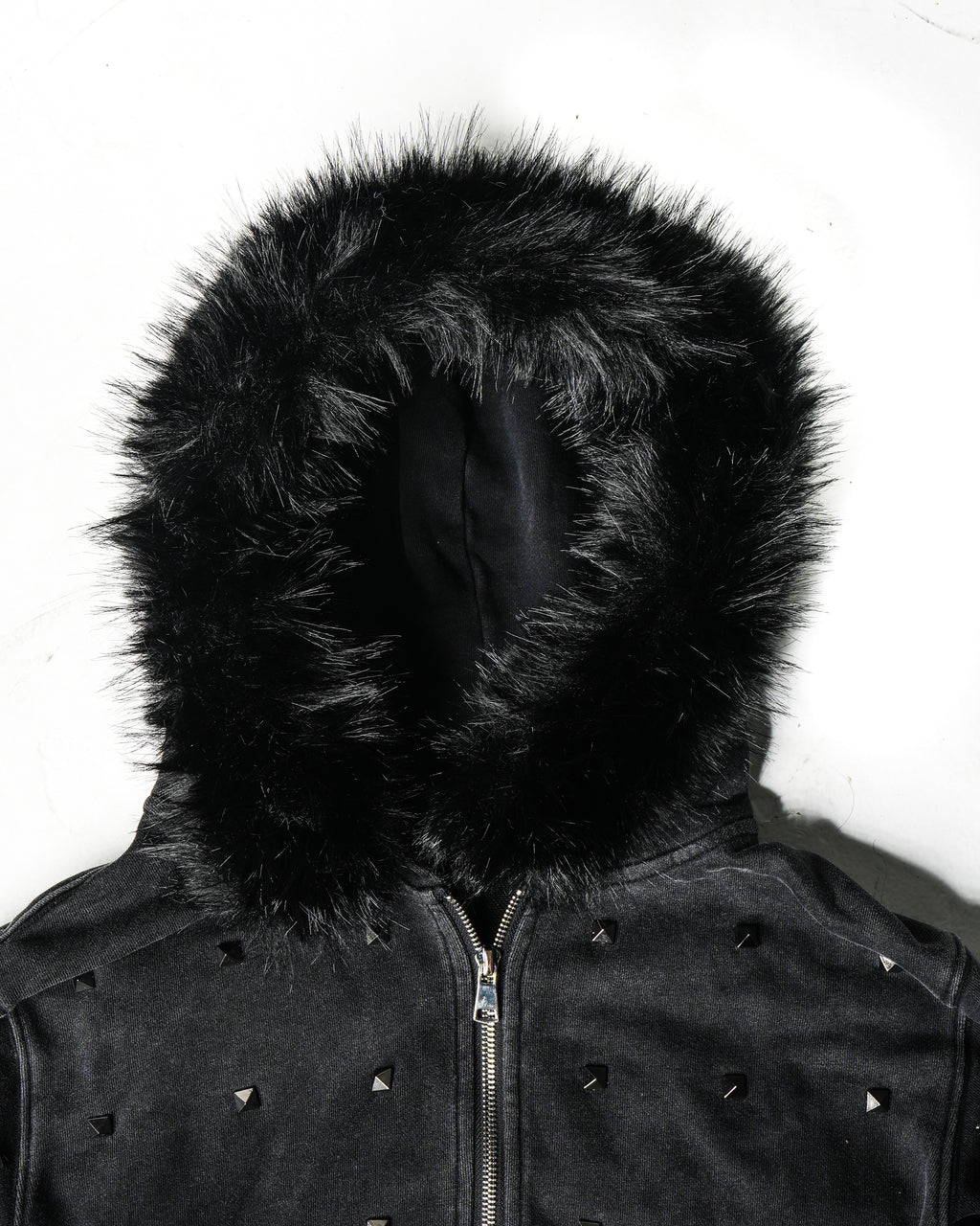 STUD FUR ZIP-UP - coming soon