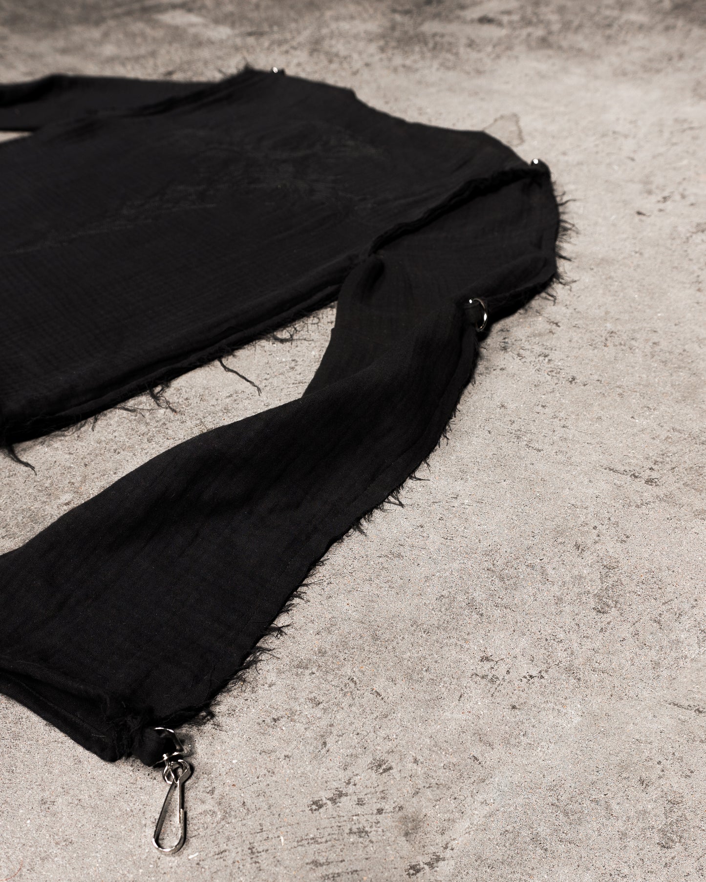 BLACK MUSLIN SHIRT