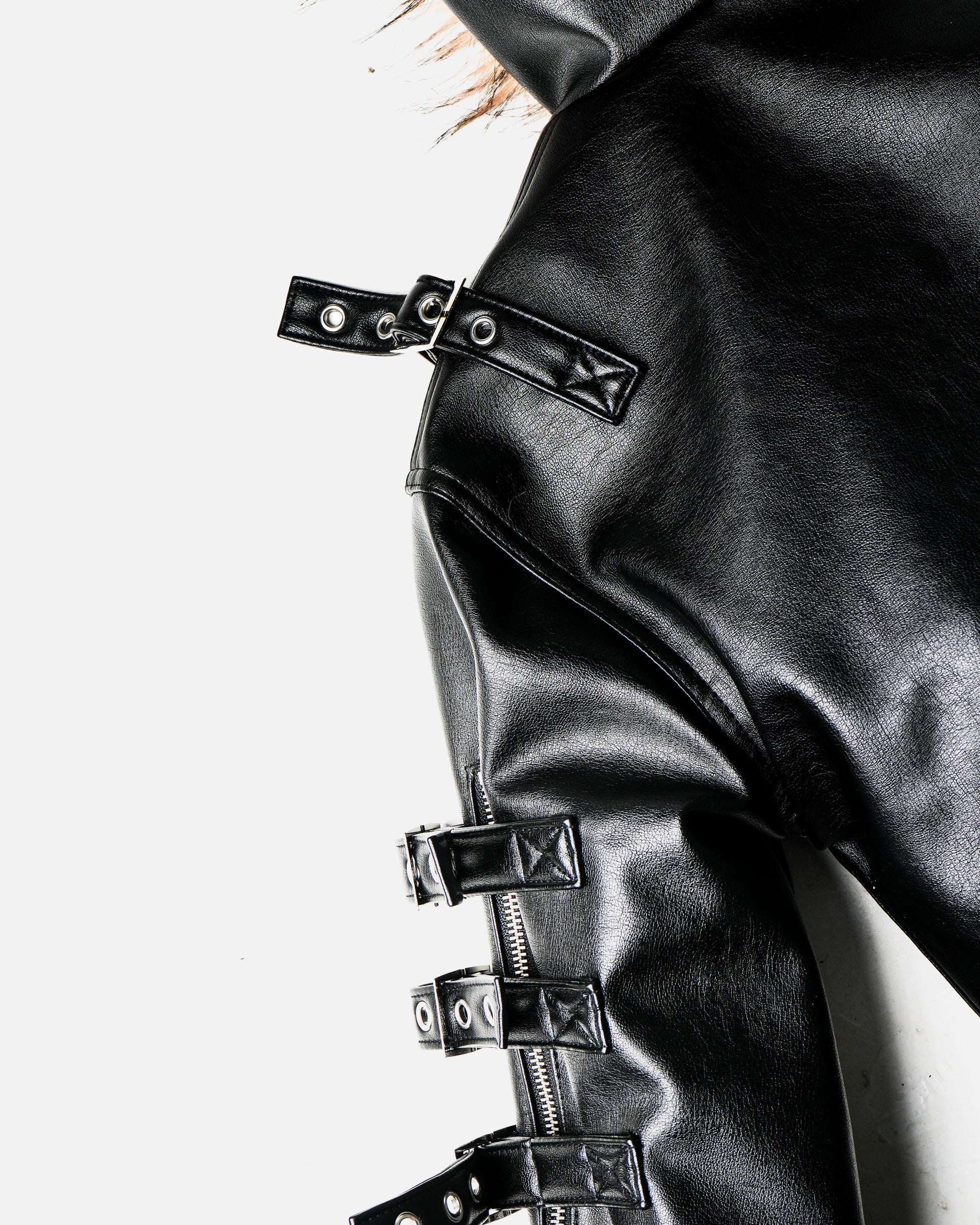 FUR LEATHER JACKET - coming soon